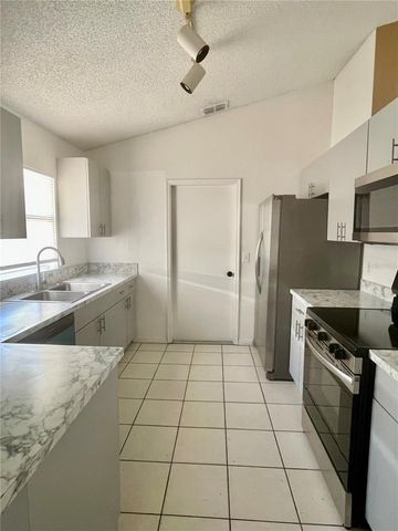 828 WOODFIELD, Kissimmee, FL 34744