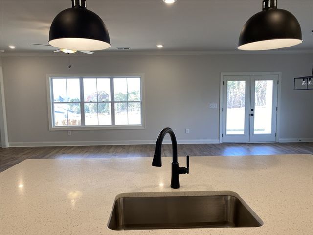 85 Boggs Road, Pelzer, SC 29669