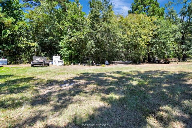 147 Catechis County Road, Huntsville, TX 77320