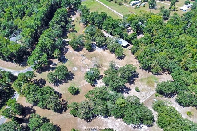 147 Catechis County Road, Huntsville, TX 77320