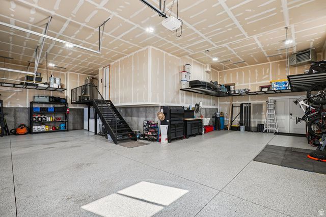 1382 N 150 E, Harrisville, UT 84404