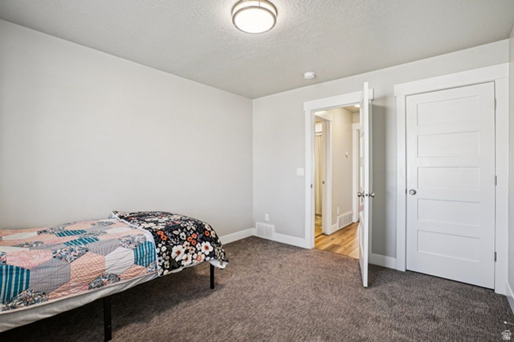 Image 29 of property listing at 1382 N 150 E, Harrisville, UT 84404