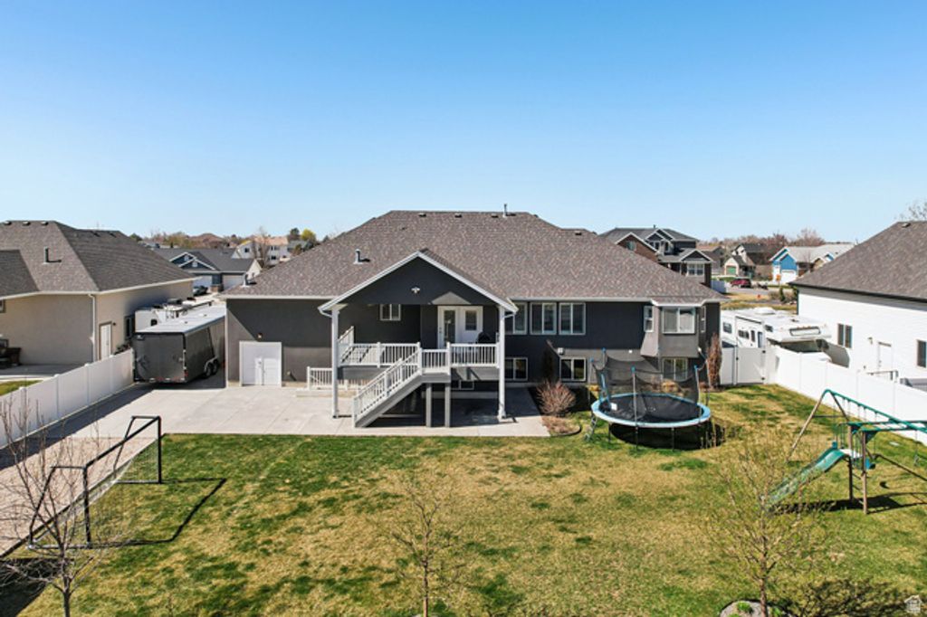 Image 51 of property listing at 1382 N 150 E, Harrisville, UT 84404