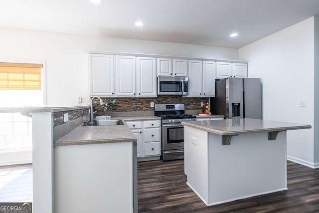 577 Lantern Wood Drive, Scottdale, GA 30079