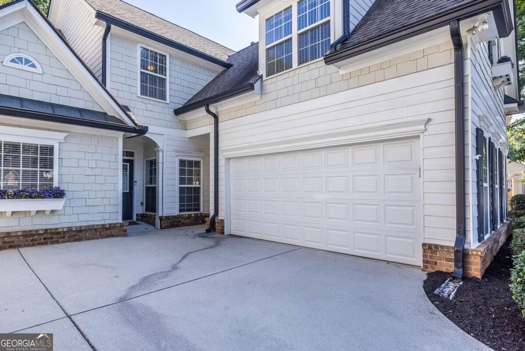 577 Lantern Wood Drive, Scottdale, GA 30079 — photo 2