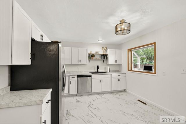 1245 Bower Drive, Idaho Falls, ID 83404