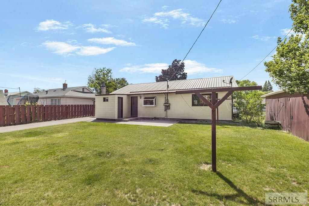 Image 37 of property listing at 1245 Bower Drive, Idaho Falls, ID 83404