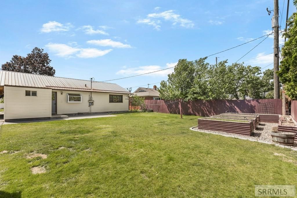 Image 38 of property listing at 1245 Bower Drive, Idaho Falls, ID 83404
