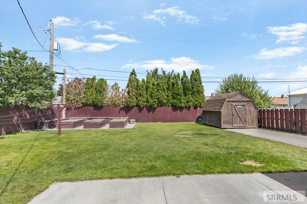 Image 39 of property listing at 1245 Bower Drive, Idaho Falls, ID 83404