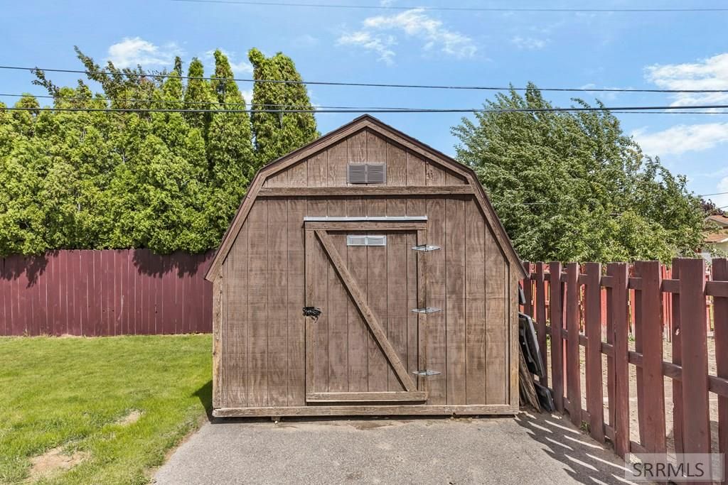 Image 41 of property listing at 1245 Bower Drive, Idaho Falls, ID 83404