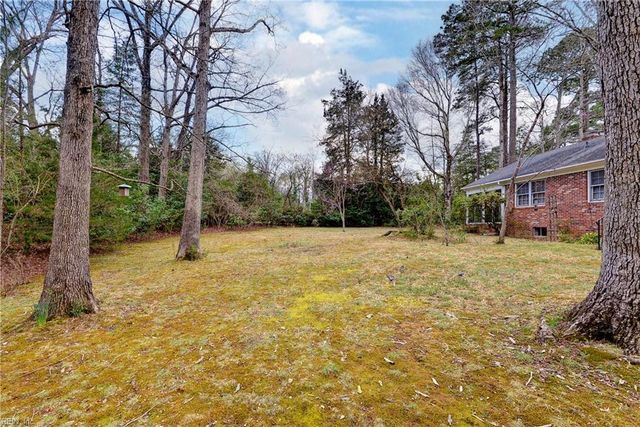 116 Holly RD, Williamsburg, VA 23188