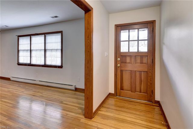 116 Holly RD, Williamsburg, VA 23188