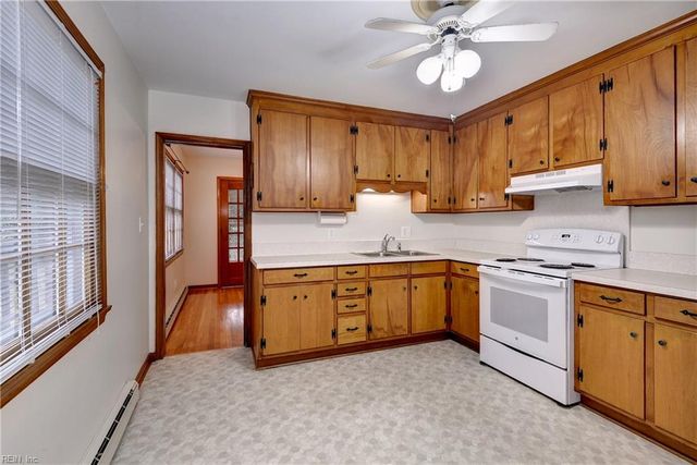 116 Holly RD, Williamsburg, VA 23188