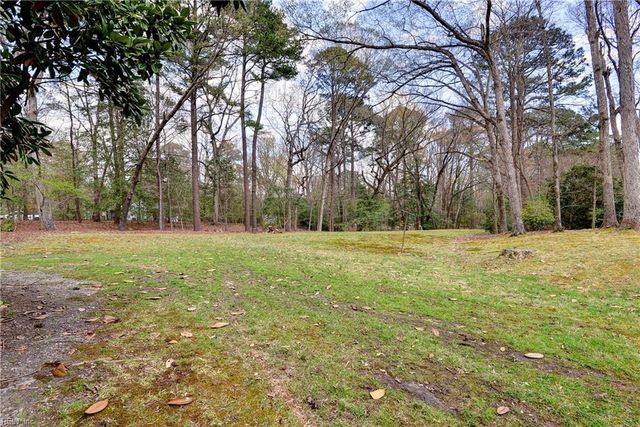 116 Holly RD, Williamsburg, VA 23188