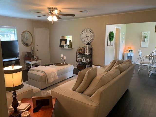 204 Skyview Terrace B, Friendswood, TX 77546