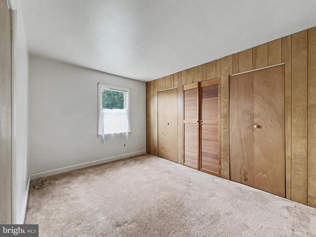 150 N HARTMAN ST, Manchester, PA 17345