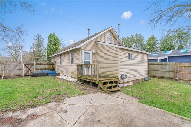 4924 Pleasant Grove Road, Ingham Twp, MI 48910