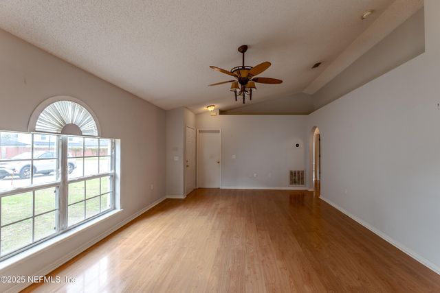 7234 LAWN TENNIS Lane, Jacksonville, FL 32277