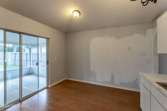 7234 LAWN TENNIS Lane, Jacksonville, FL 32277