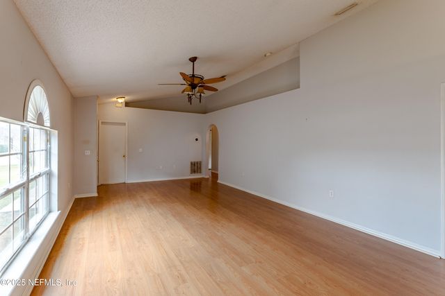 7234 LAWN TENNIS Lane, Jacksonville, FL 32277