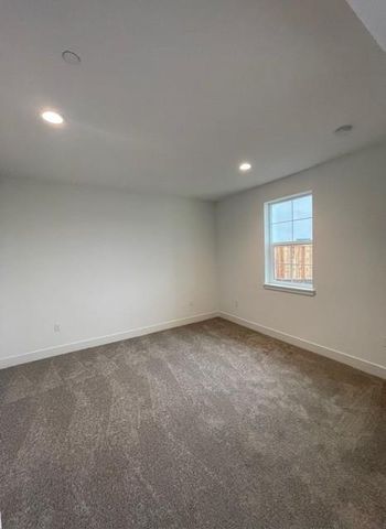 641 Silver Canoe Ct, Roseville, CA 95747