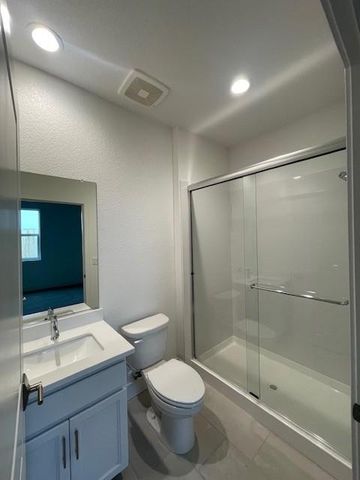 641 Silver Canoe Ct, Roseville, CA 95747