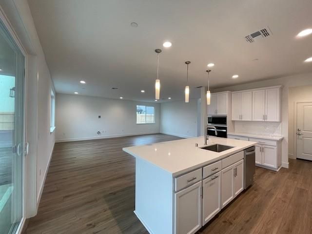 641 Silver Canoe Ct, Roseville, CA 95747