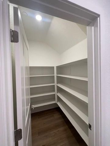 641 Silver Canoe Ct, Roseville, CA 95747