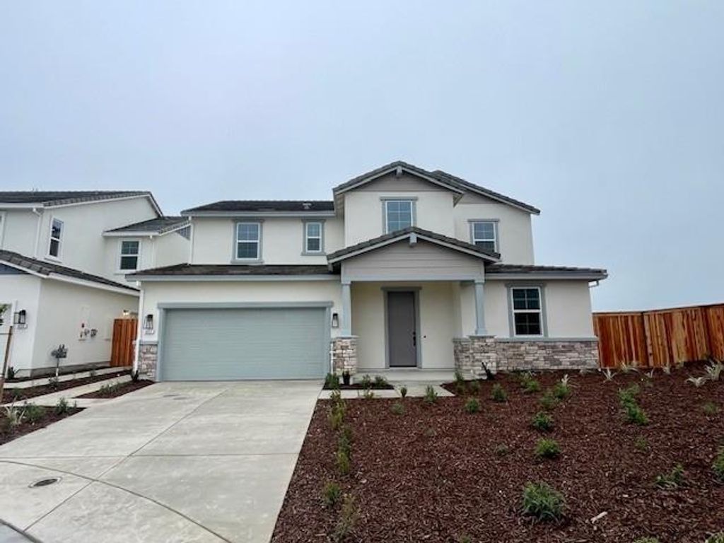 641 Silver Canoe Ct, Roseville, CA 95747