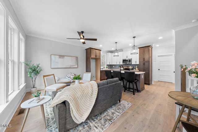 317 W Murray Avenue, Durham, NC 27704