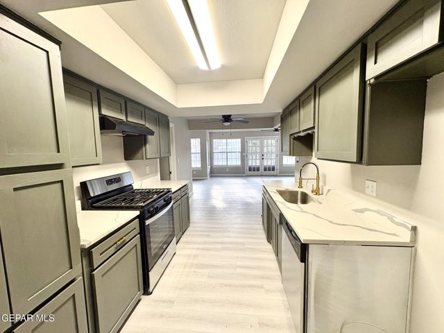 1605 BESSEMER Drive, El Paso, TX 79936