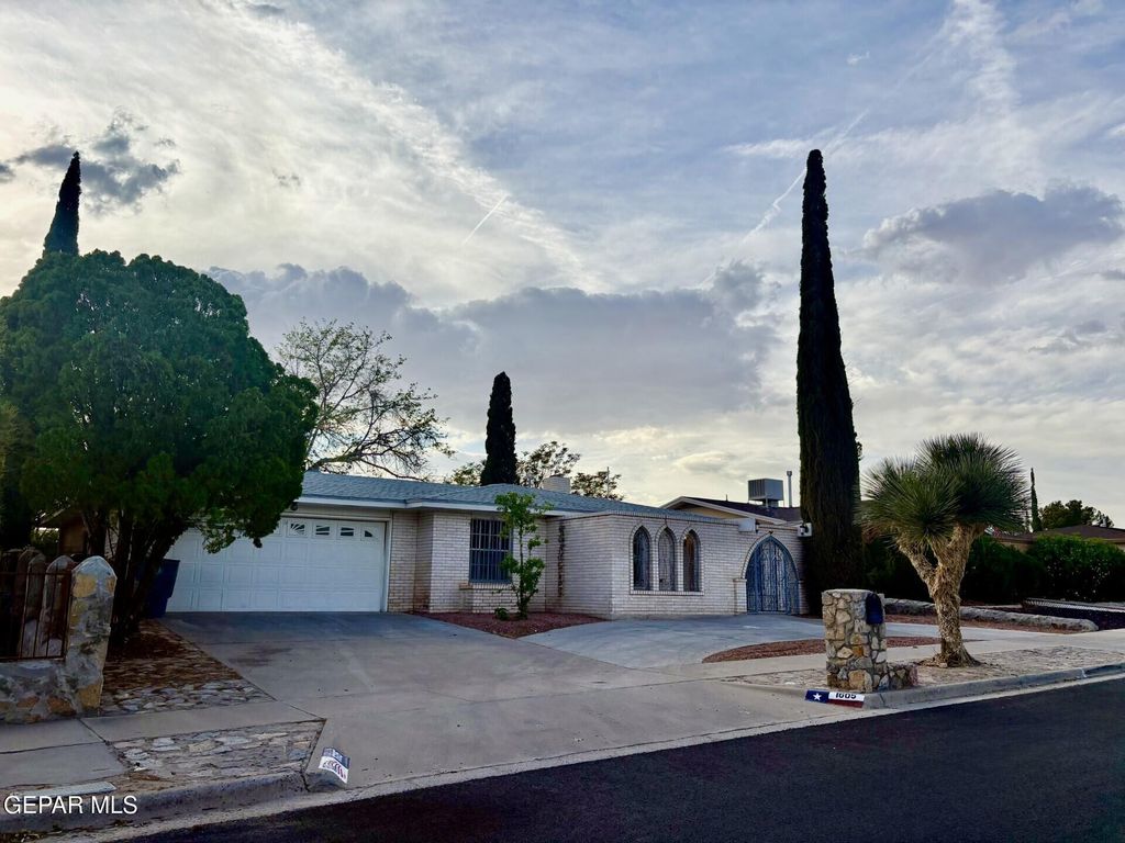 1605 BESSEMER Drive, El Paso, TX 79936
