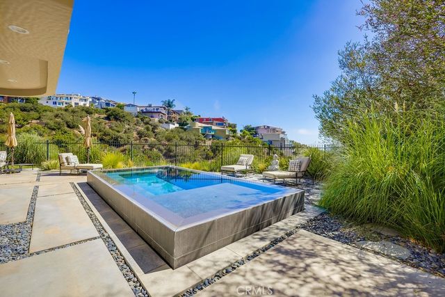 1725 Del Mar, Laguna Beach, CA 92651