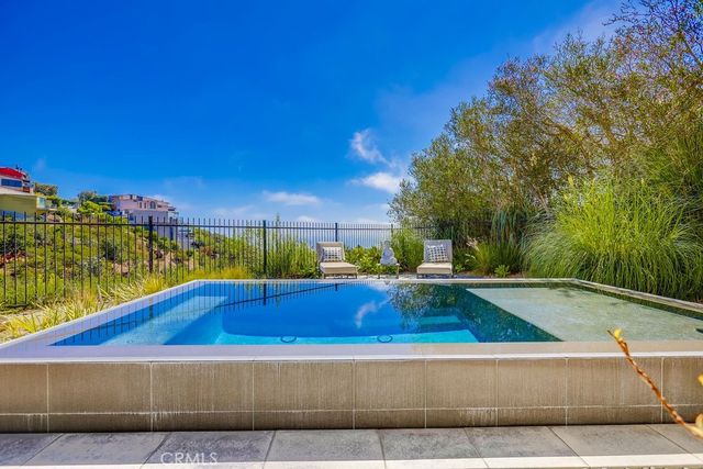 1725 Del Mar, Laguna Beach, CA 92651