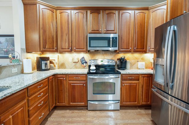 405 Deer Run CIR, Salem, VA 24153