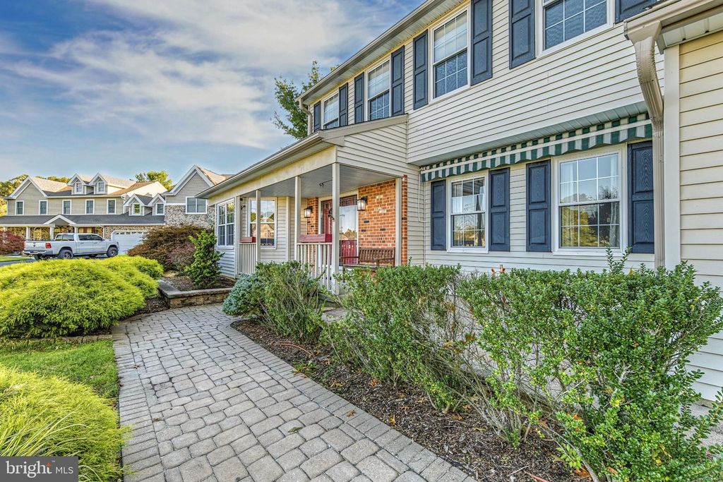 320 E KELLY DR, GALLOWAY TWP, NJ 08205 — photo 3