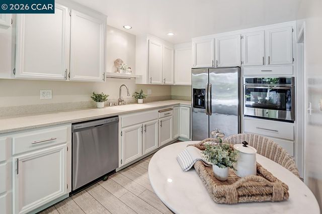 2705 Saklan Indian Dr 4, Walnut Creek, CA 94595