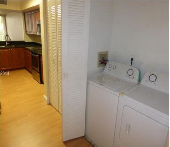 8256 NW 24th Street D, Coral Springs, FL 33065
