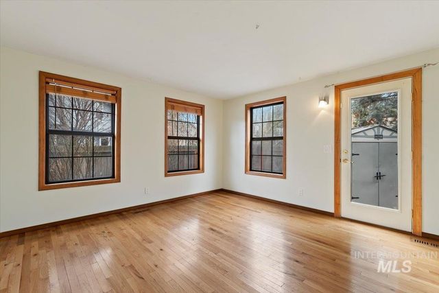 428 W Mayfair Ct, Boise, ID 83706