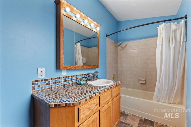 428 W Mayfair Ct, Boise, ID 83706