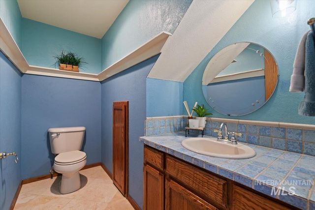 428 W Mayfair Ct, Boise, ID 83706