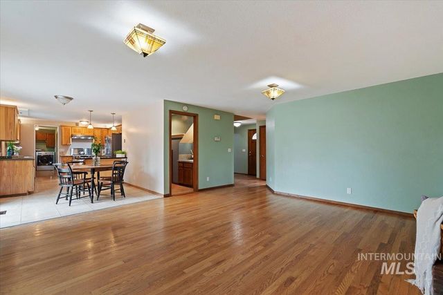 428 W Mayfair Ct, Boise, ID 83706