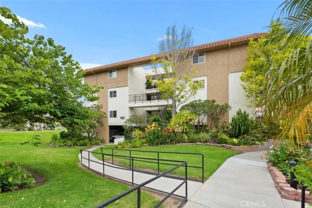 2355 Via Mariposa 3H, Laguna Woods, CA 92637
