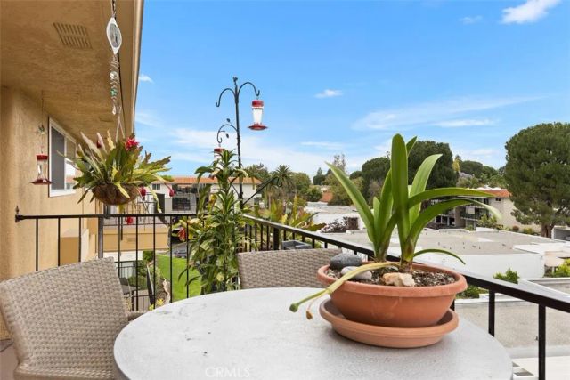 2355 Via Mariposa 3H, Laguna Woods, CA 92637