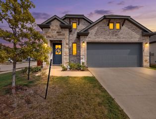 902 Crested View Place, Lavon, TX 75166
