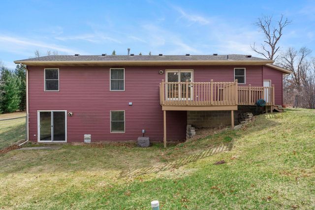 711 303rd Avenue NW, Cambridge, MN 55008