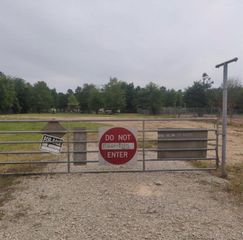 1578 County Road 3406, Cleveland, TX 77327