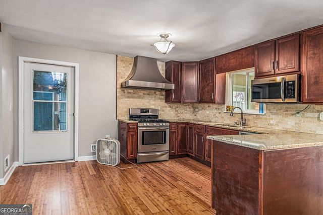 6431 Courtney Drive, Winston, GA 30187