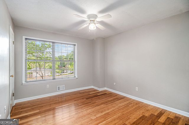 6431 Courtney Drive, Winston, GA 30187