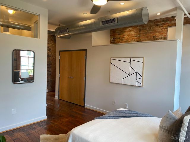 1232 Vine Street, Cincinnati, OH 45202